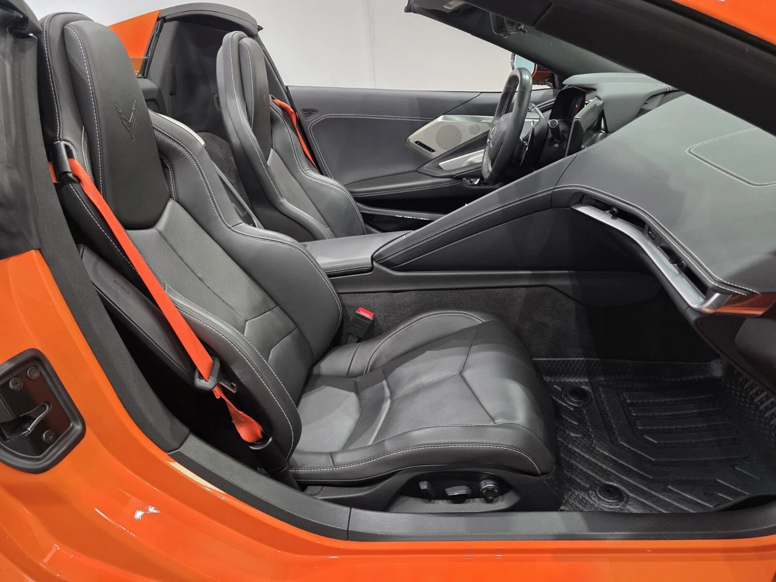 Used 2024 Amplify Orange Tintcoat Chevrolet Stingray Convertible 2LT image 22