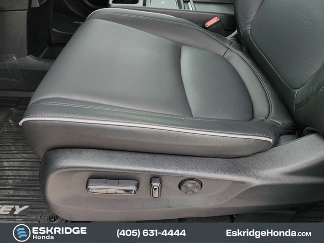 2026 Honda Odyssey Touring - Photo 25