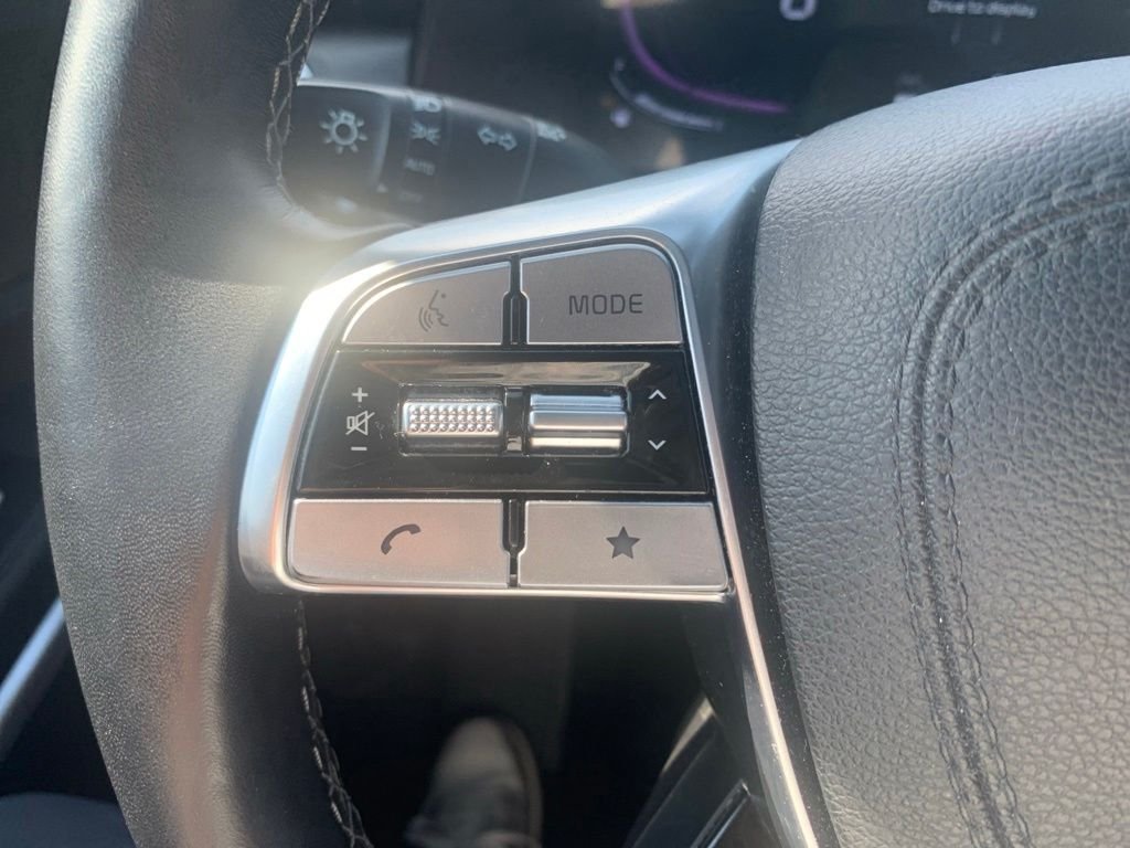 Used 2024 Gray Kia EX X-Line image 22