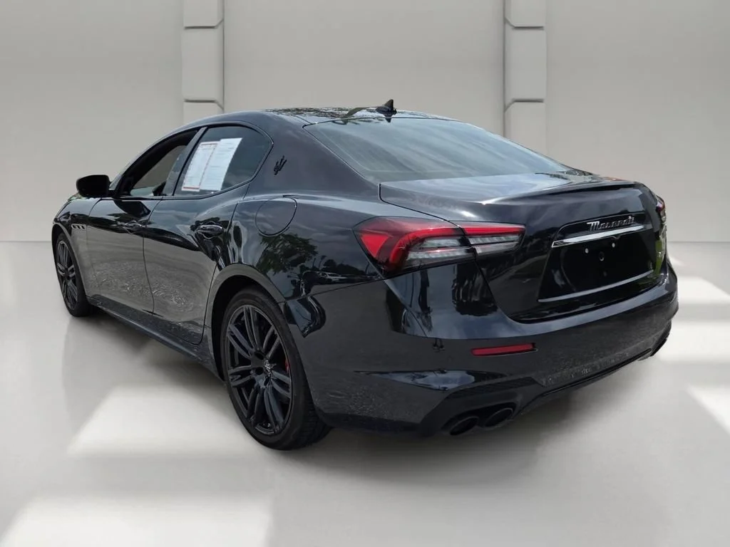 Used 2023 Nero Noctis Black Maserati Modena image 7
