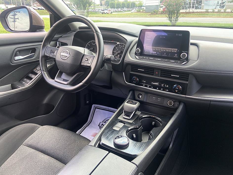 Certified Used 2025 Baja Storm Metallic Nissan SV image 29