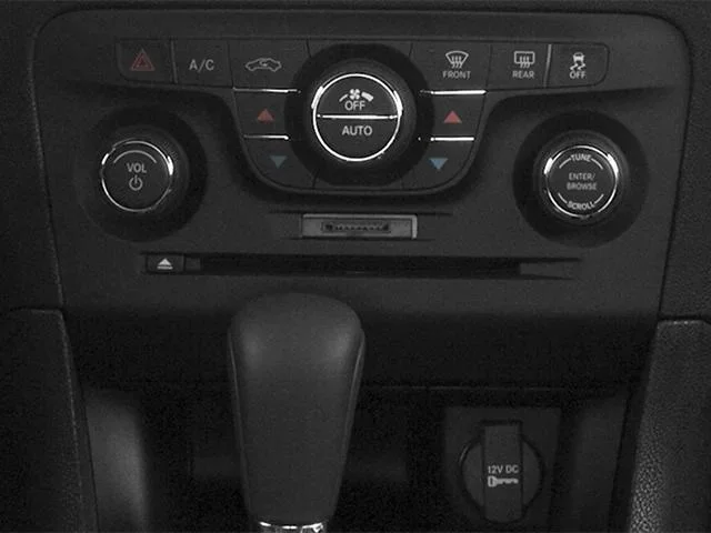 Used 2013 Pitch Black Dodge R/T image 9