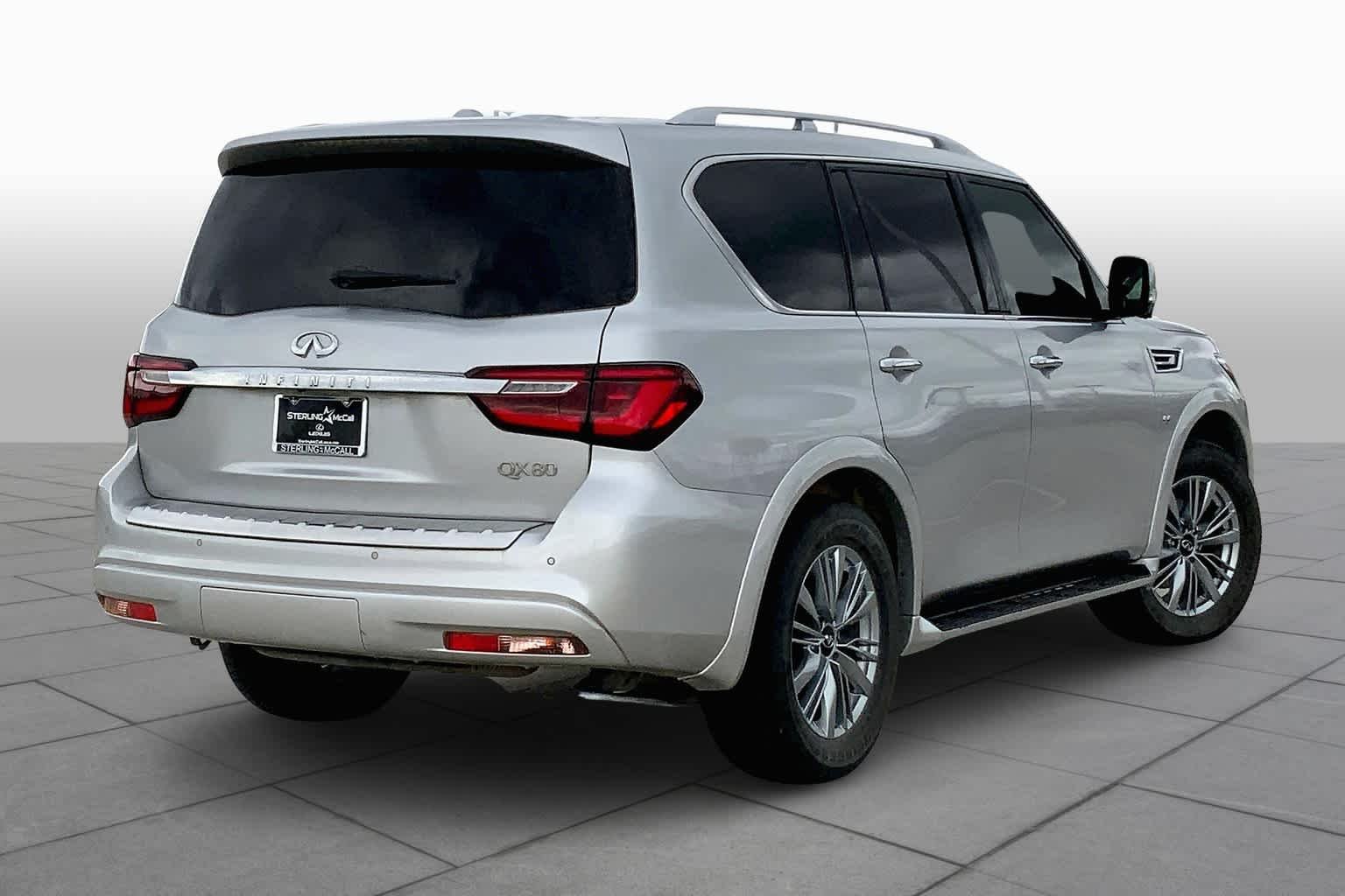 Used 2019 Liquid Platinum INFINITI LUXE image 13