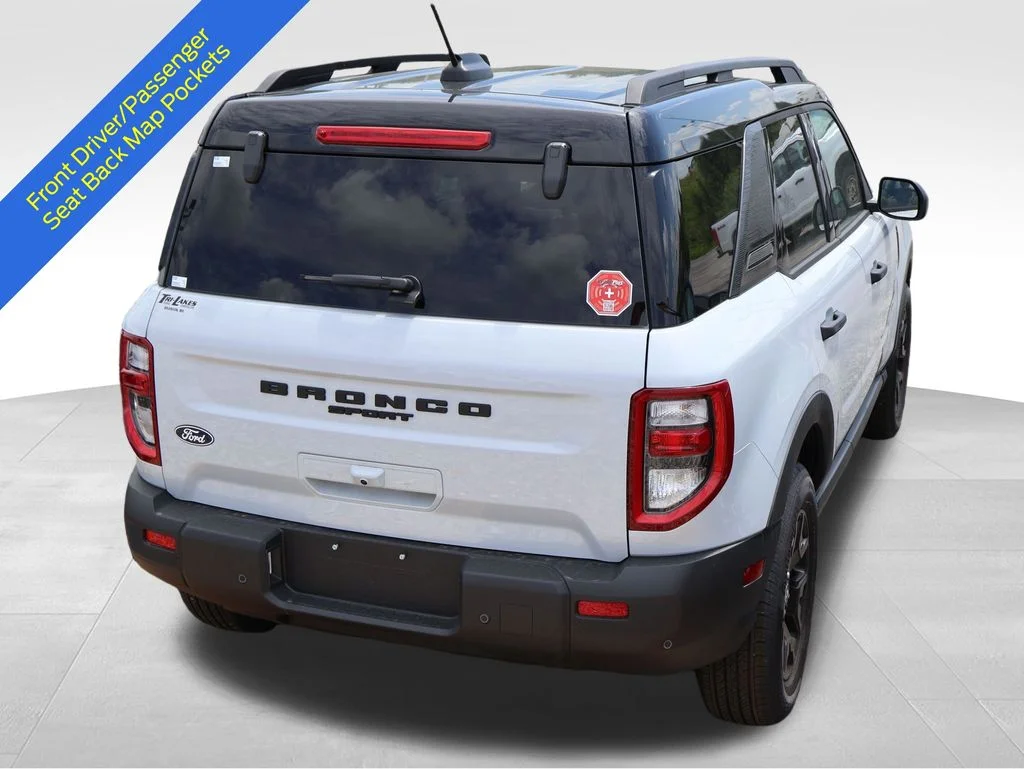 New 2026 Space White Metallic Ford Big Bend® image 19
