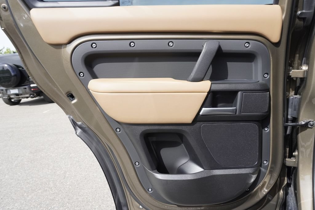 New 2026 Gondwana Stone Land Rover X image 28