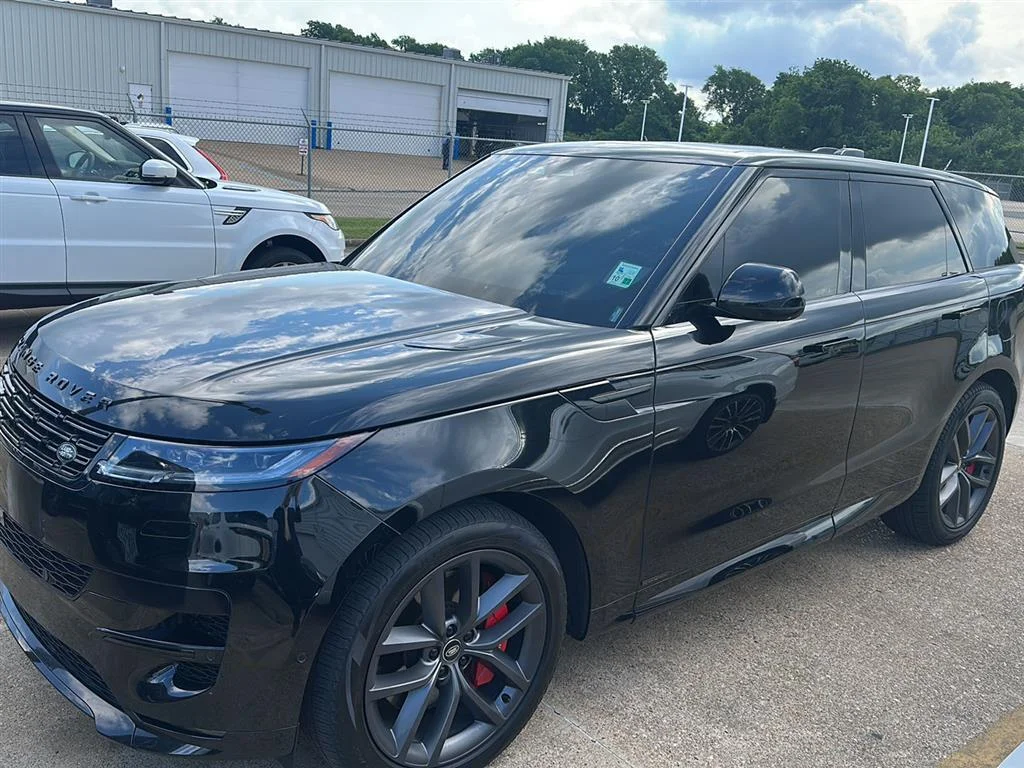 2024 Land Rover Range Rover Sport P550 PHEV Autobiography's photo