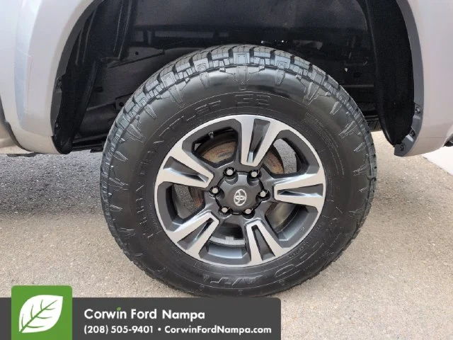 Used 2018 Silver Sky Metallic Toyota  image 32