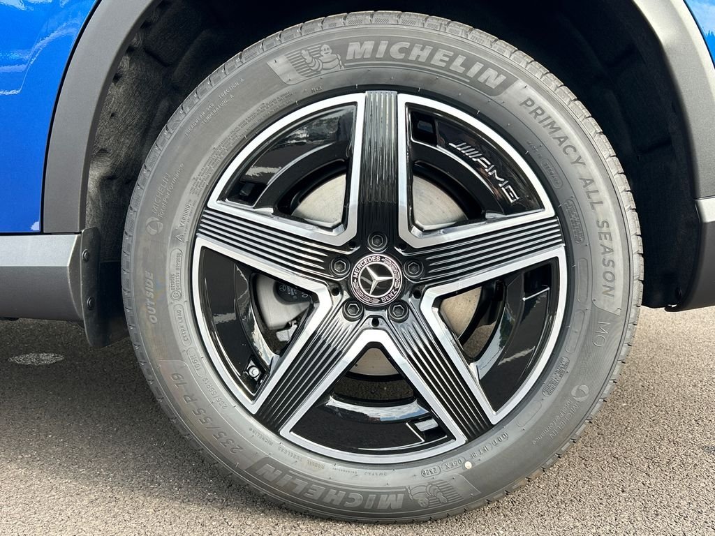 New 2027 Starling Blue Metallic Mercedes-Benz GLC 300 image 34