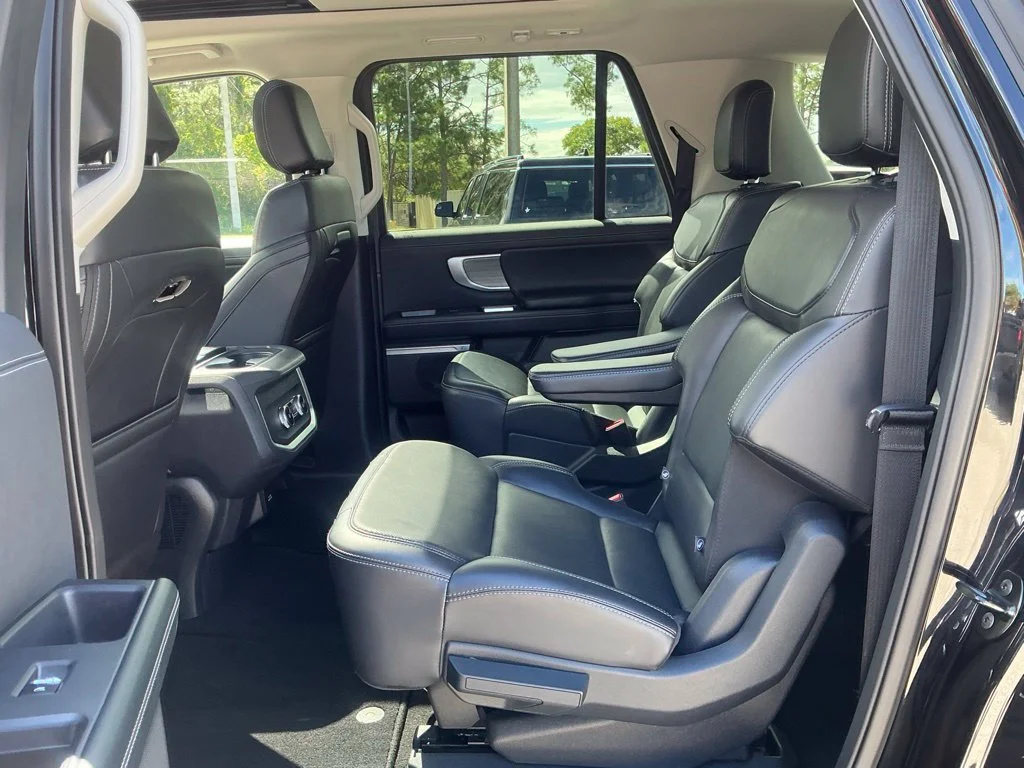 Used 2025 Black Ford Platinum image 25