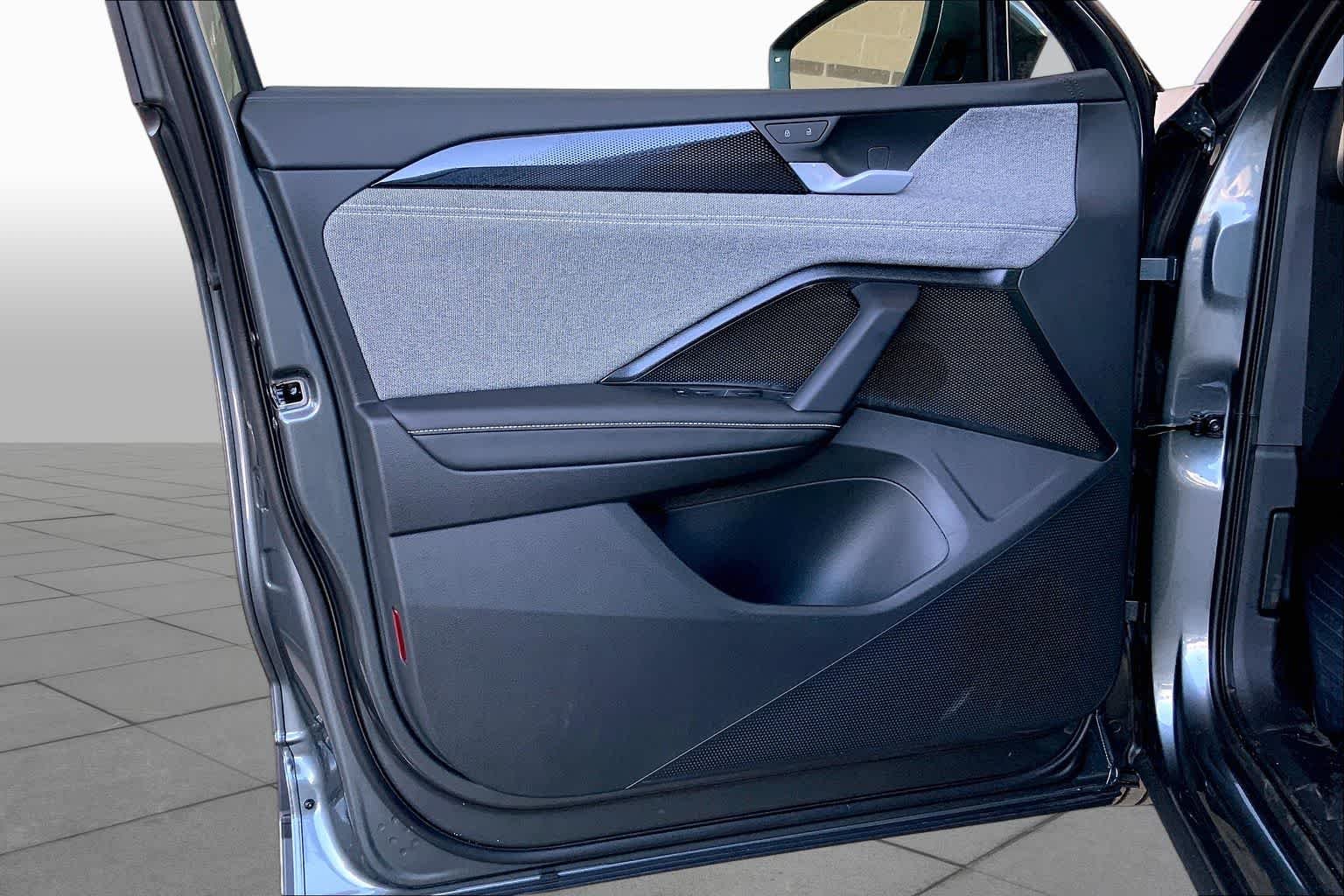 New 2026 Platinum Gray Metallic Volkswagen S image 10