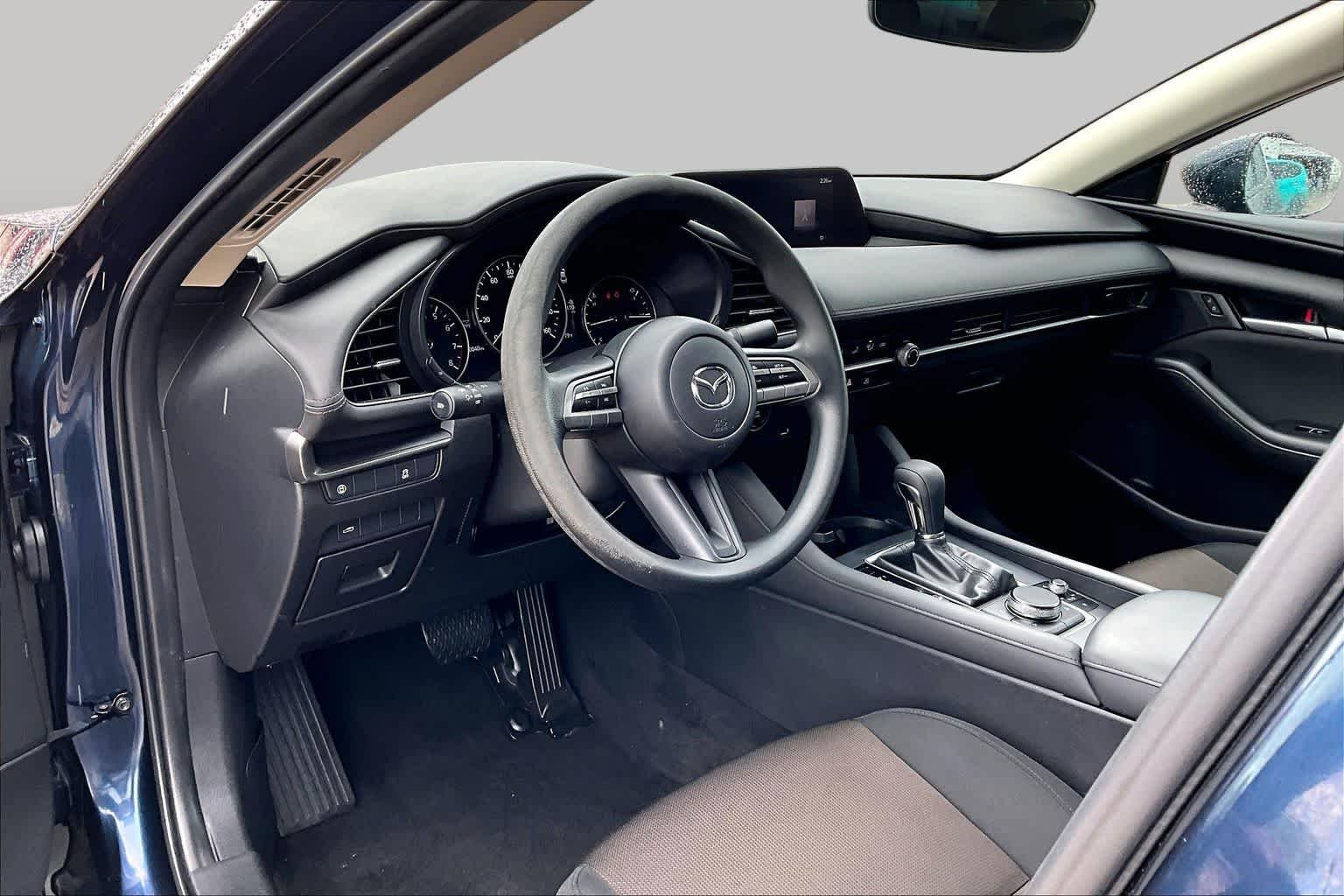 Used 2020 Deep Crystal Blue Mica Mazda  image 15