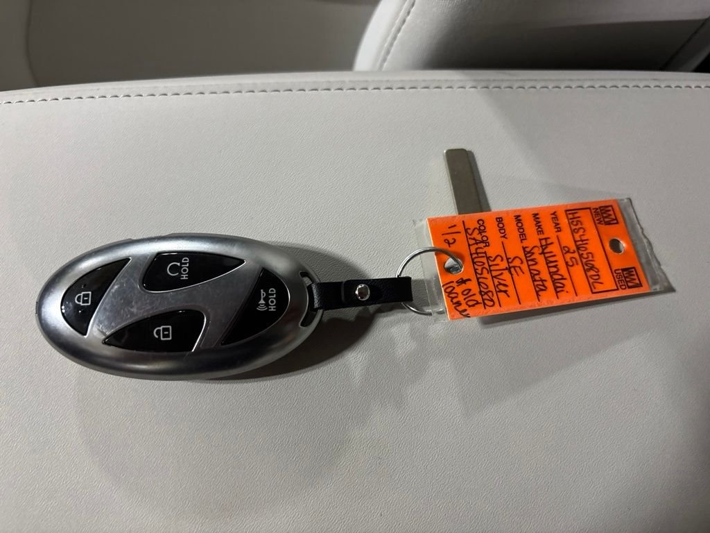 Certified Used 2025 Silver Hyundai SE image 31