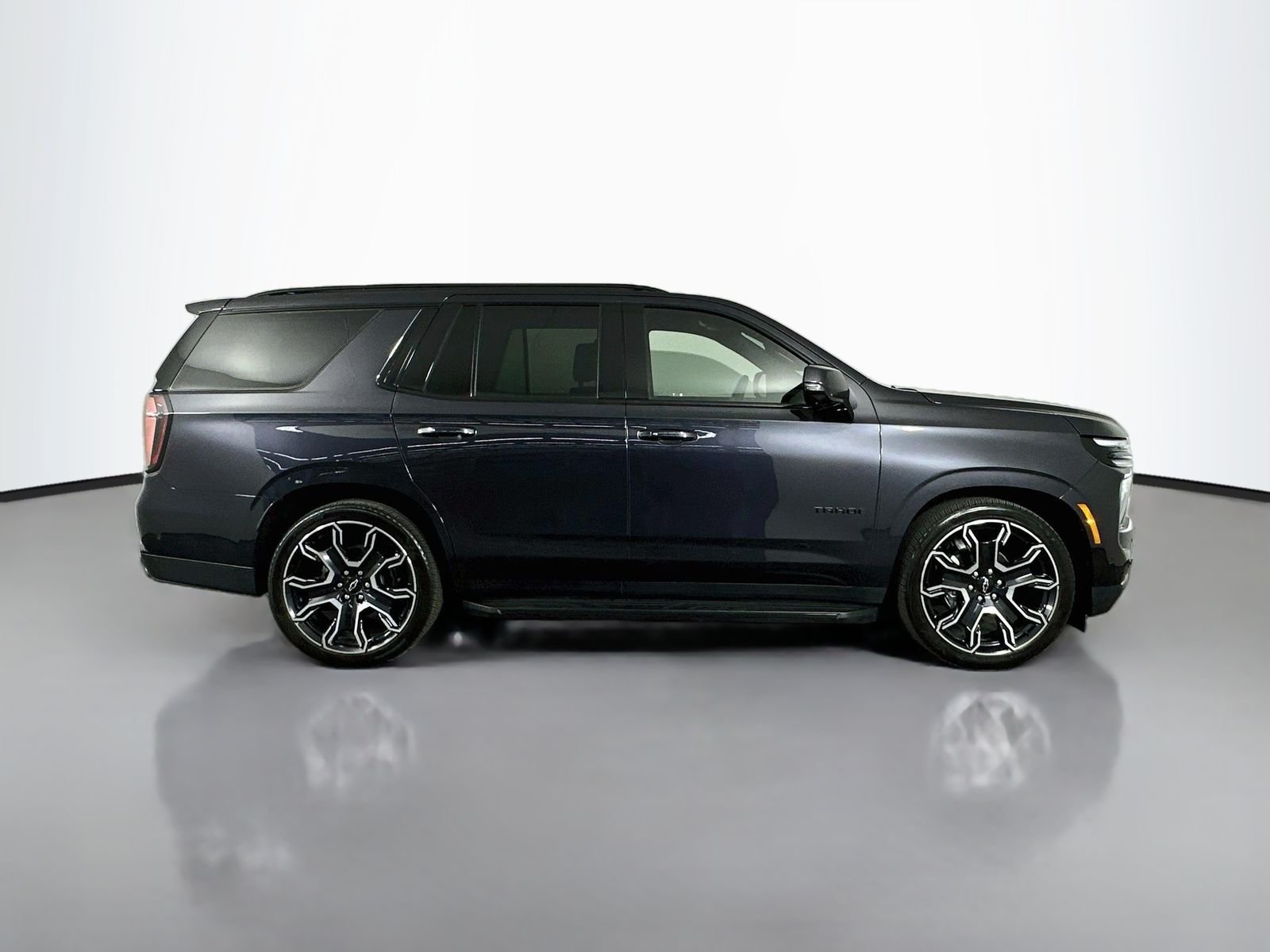 Used 2025 Dark Ash Metallic Chevrolet RST image 8