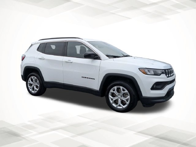 Used 2024 Jeep Compass Latitude with VIN 3C4NJDBN4RT109824 for sale in Lilburn, GA