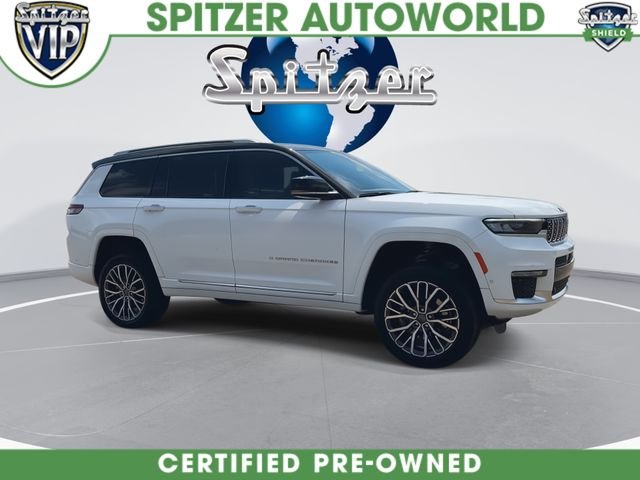 Used 2021 White Jeep Summit image 2