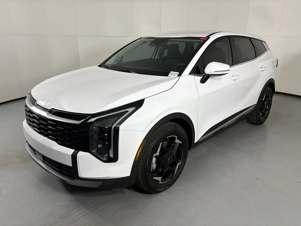 New 2026 Glacial White Pearl Kia EX image 4