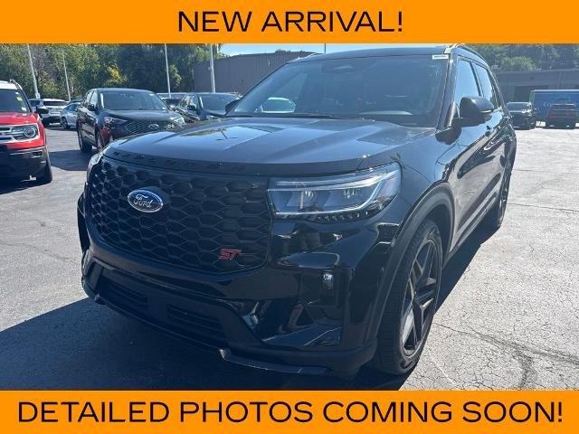 Certified Used 2025 Black Metallic Ford ST image 5
