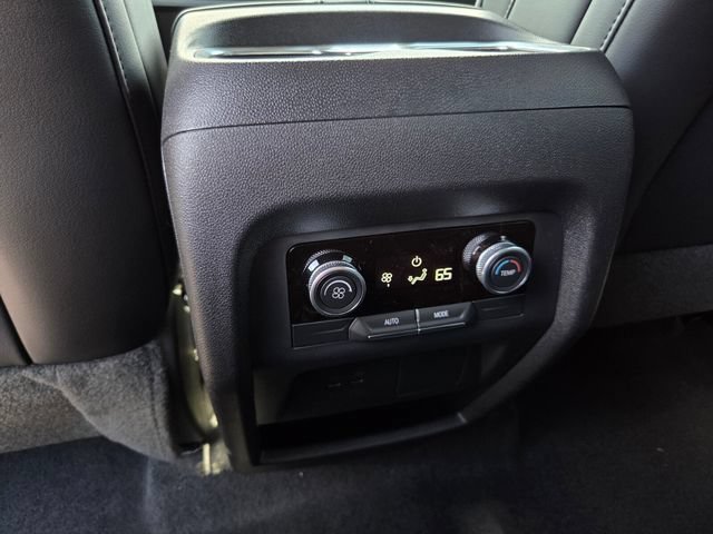 2026 Buick Enclave Sport Touring - Photo 11
