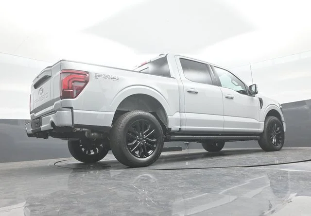 New 2026 Avalanche Ford Lariat® image 24