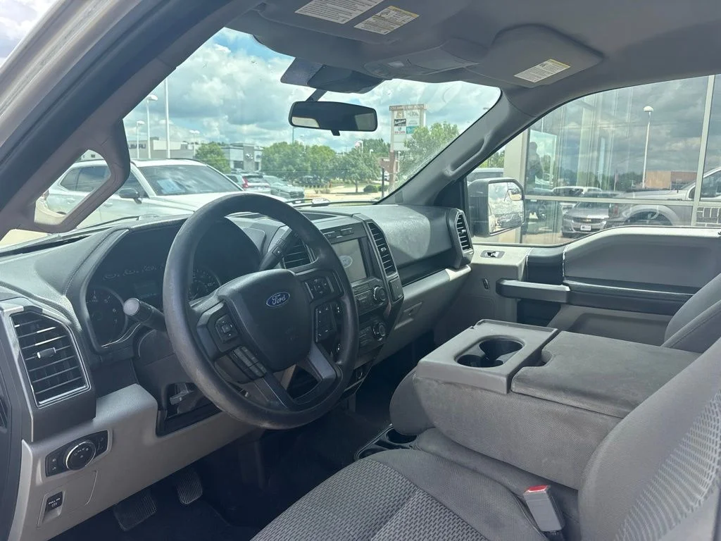 Used 2019 Silver Ford XLT image 10