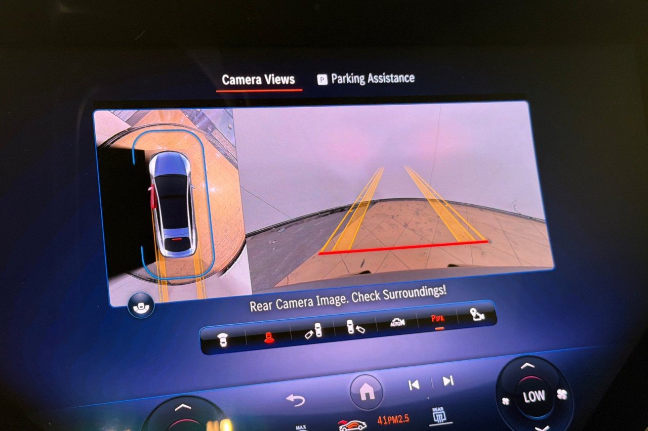 Certified Used 2024 MANUFAKTUR Selenite Grey Magno Mercedes-Benz AMG® EQS image 18
