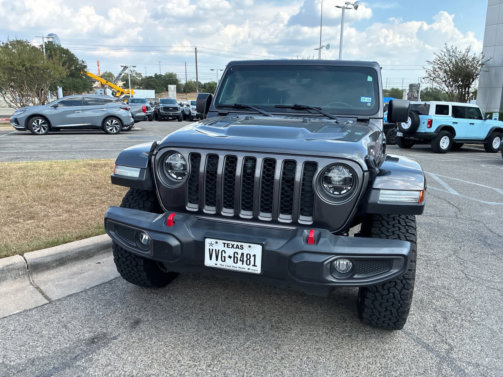 Used 2021 Granite Crystal Metallic Clearcoat Jeep Unlimited Rubicon image 3