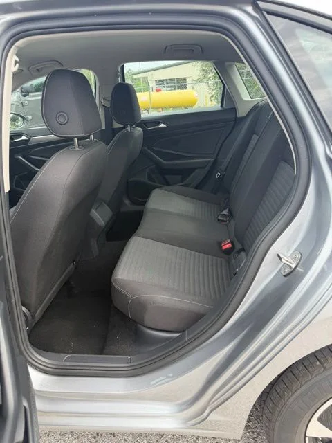 Used 2024 Silver Volkswagen 1.5T S image 4