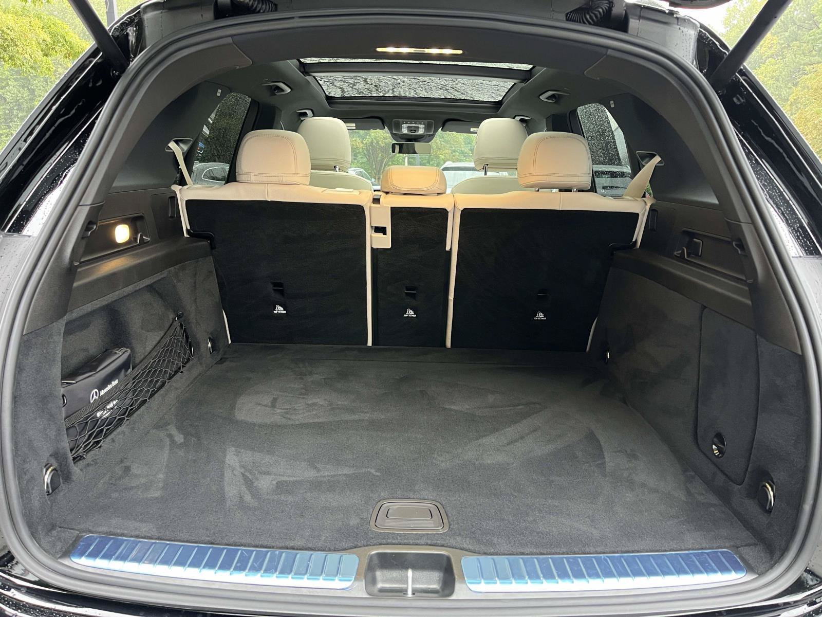 Certified Used 2025 Black Mercedes-Benz GLE 350 SUV image 11