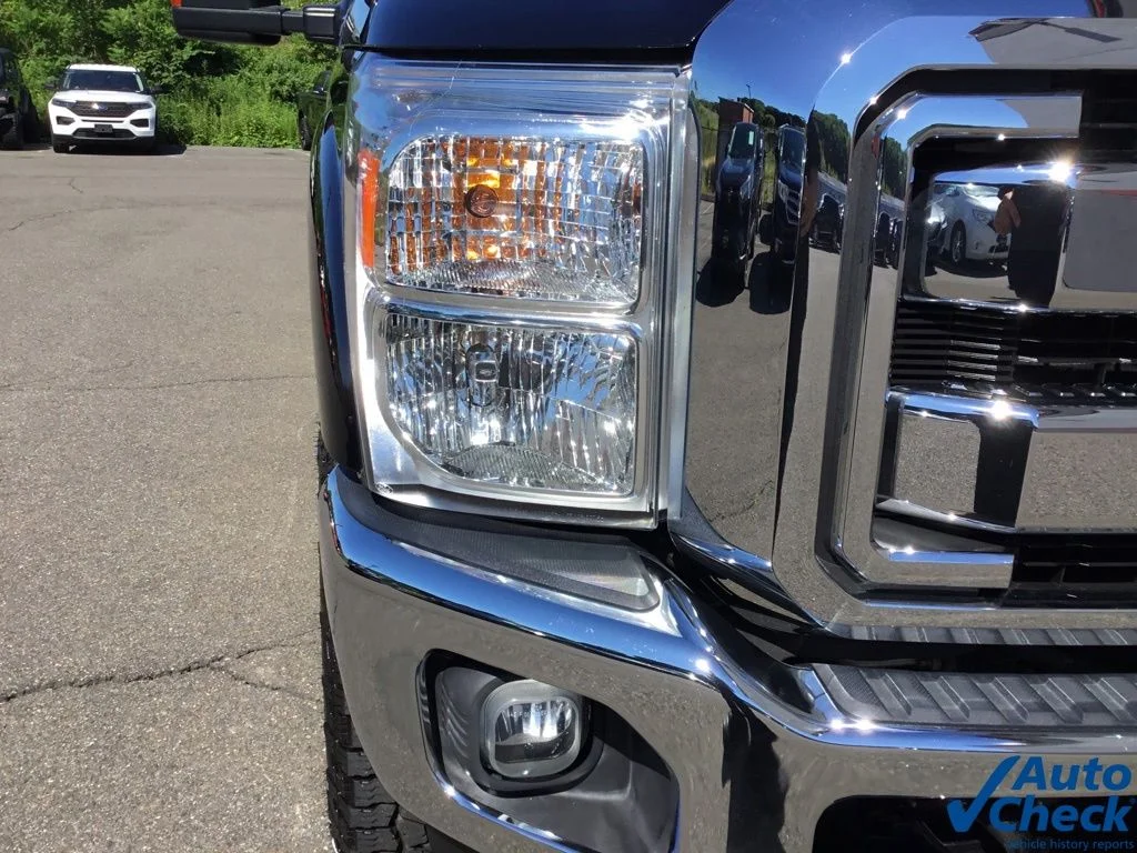 Used 2016 Black Ford Lariat image 22