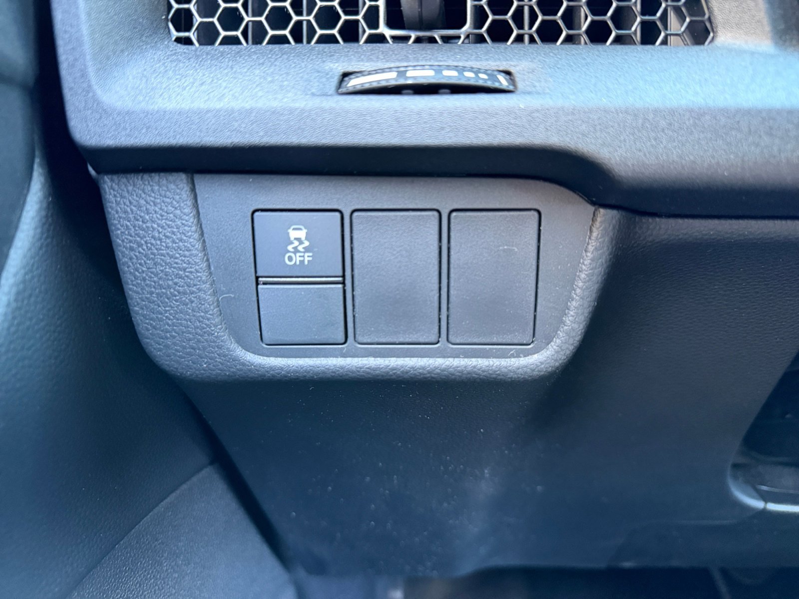 2023 Honda CR-V LX - Photo 17