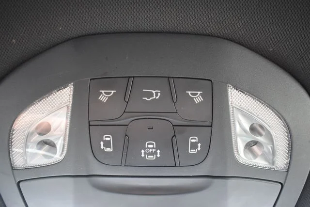 Used 2019 White Chrysler Touring L image 42