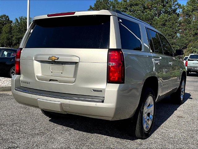 Used 2017 Gold Chevrolet Premier image 4