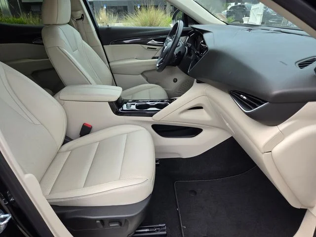 Used 2023 Black Buick Essence image 13