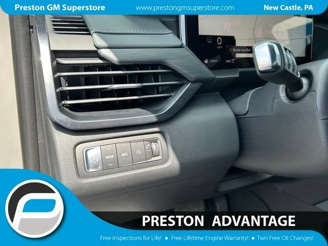 2026 GMC Acadia AT4 - Photo 10