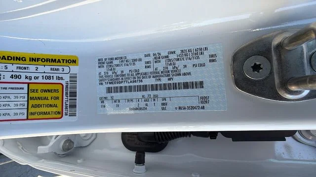 New 2026 Oxford White Ford Badlands® image 34
