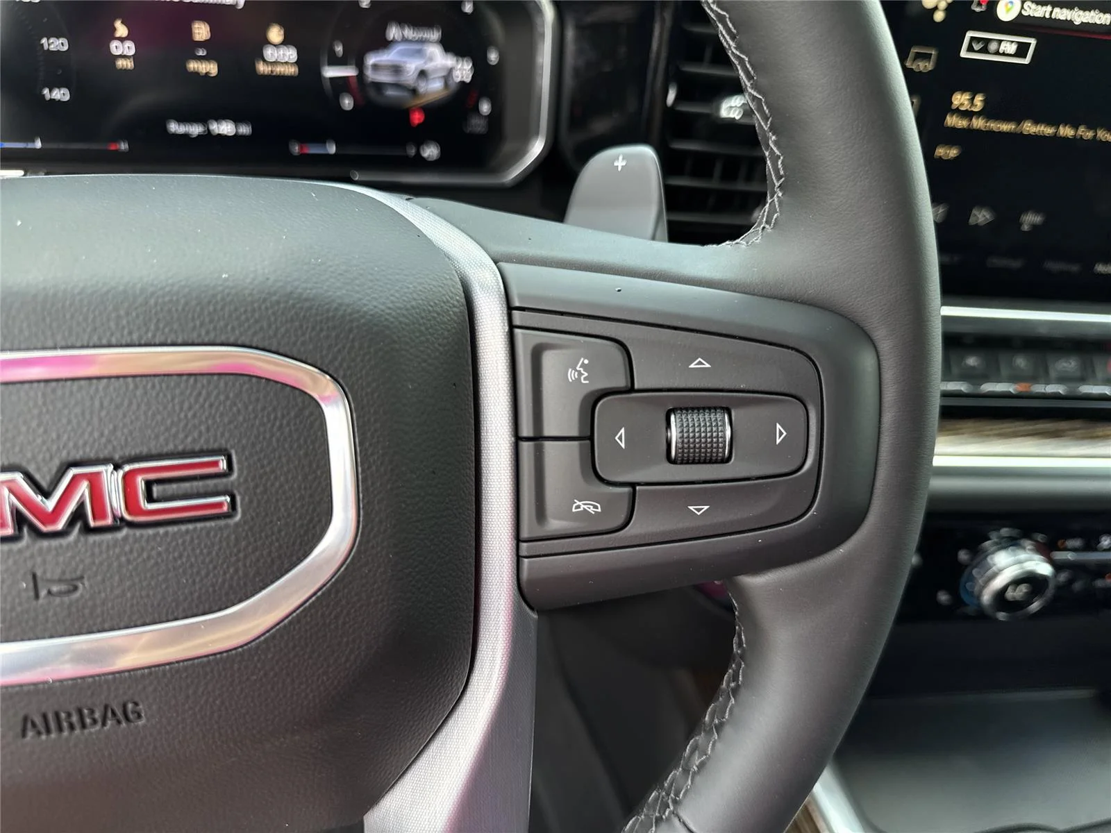 New 2026 Sterling Metallic GMC Elevation image 25