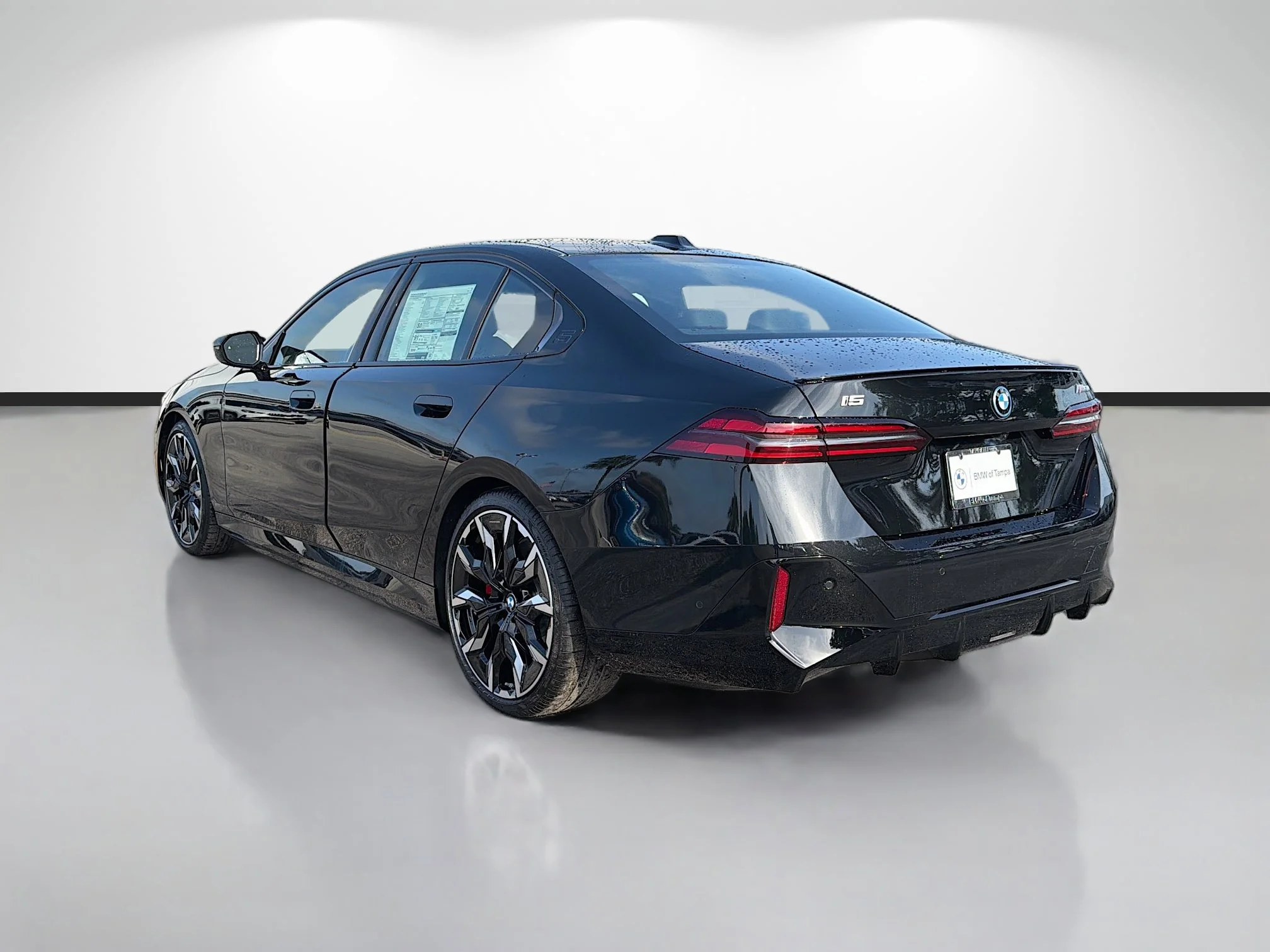 New 2026 Black Sapphire Metallic BMW M60 image 5