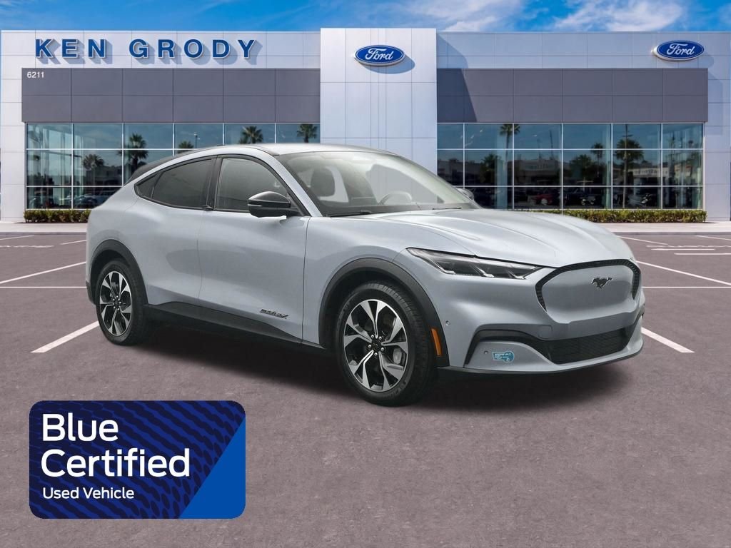 Certified Used 2024 Gray Ford Select image 1