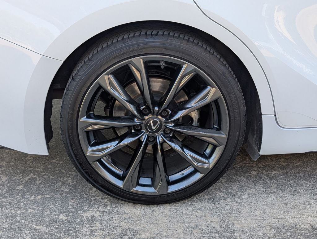 Used 2023 White Lexus F SPORT image 3