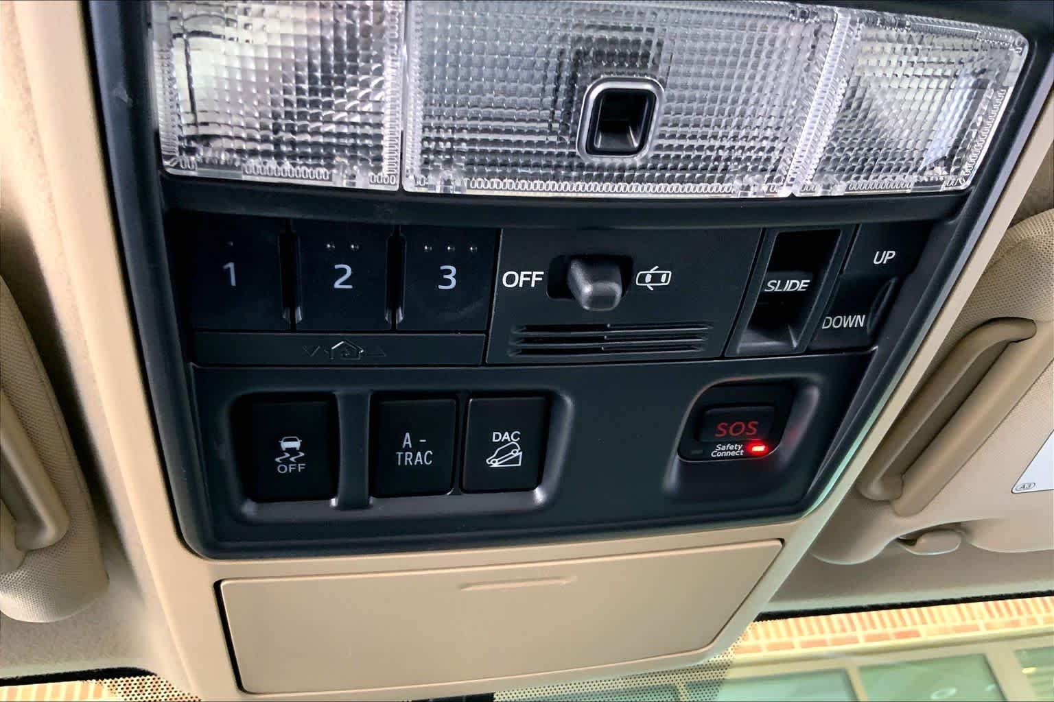 Used 2018 Midnight Black Metallic Toyota Limited image 34