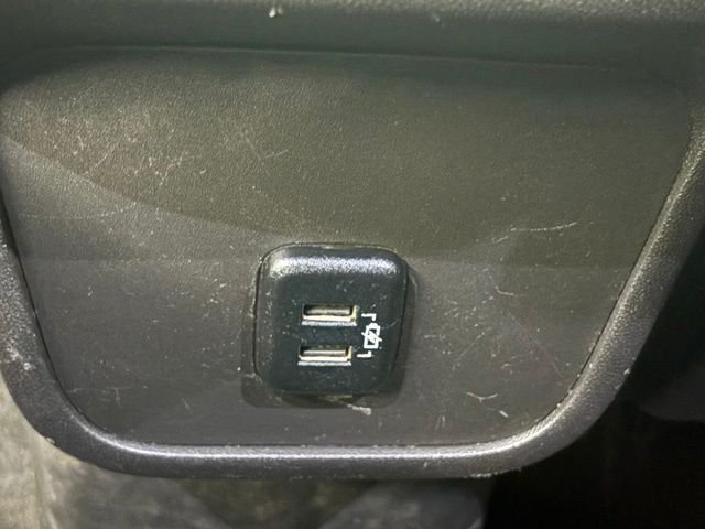 Used 2018 Gray GMC SLE image 10