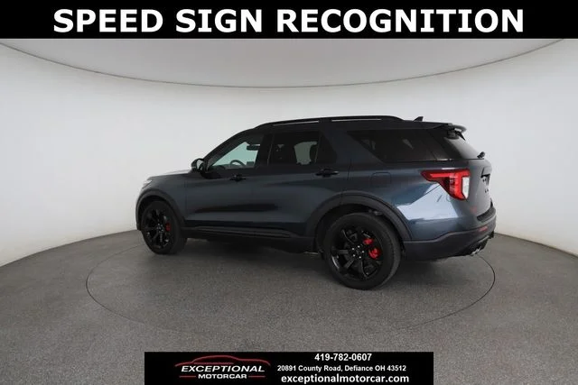 2023 Ford Explorer ST - Photo 10