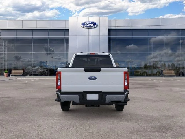 New 2026 Oxford White Ford XL image 5