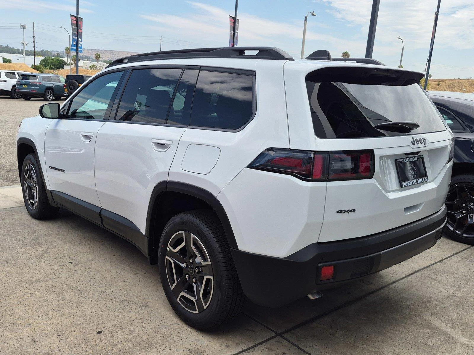 New 2026 Bright White Clearcoat Jeep Limited image 4
