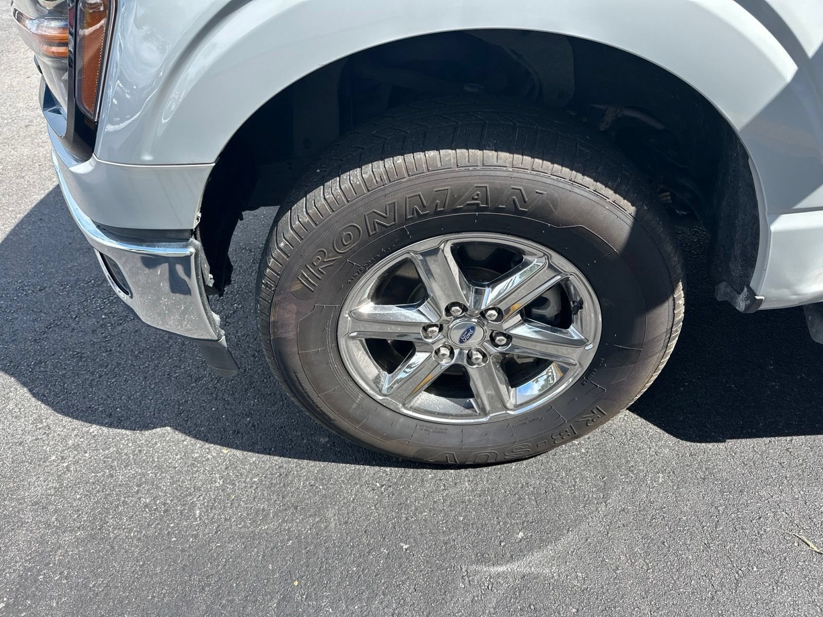 Used 2024 Avalanche Gray Ford XLT image 11