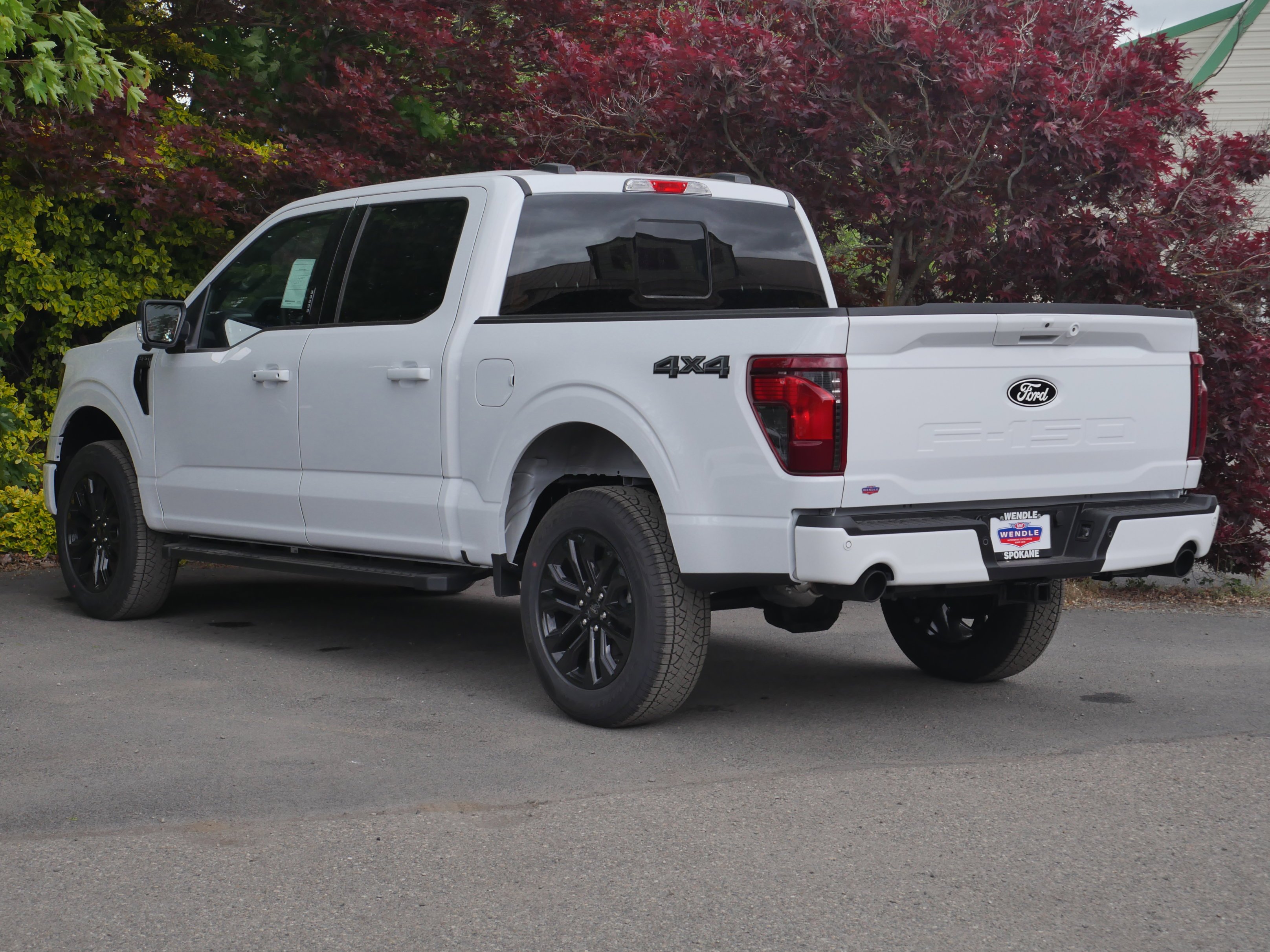 New 2026 Oxford White Ford XLT image 19