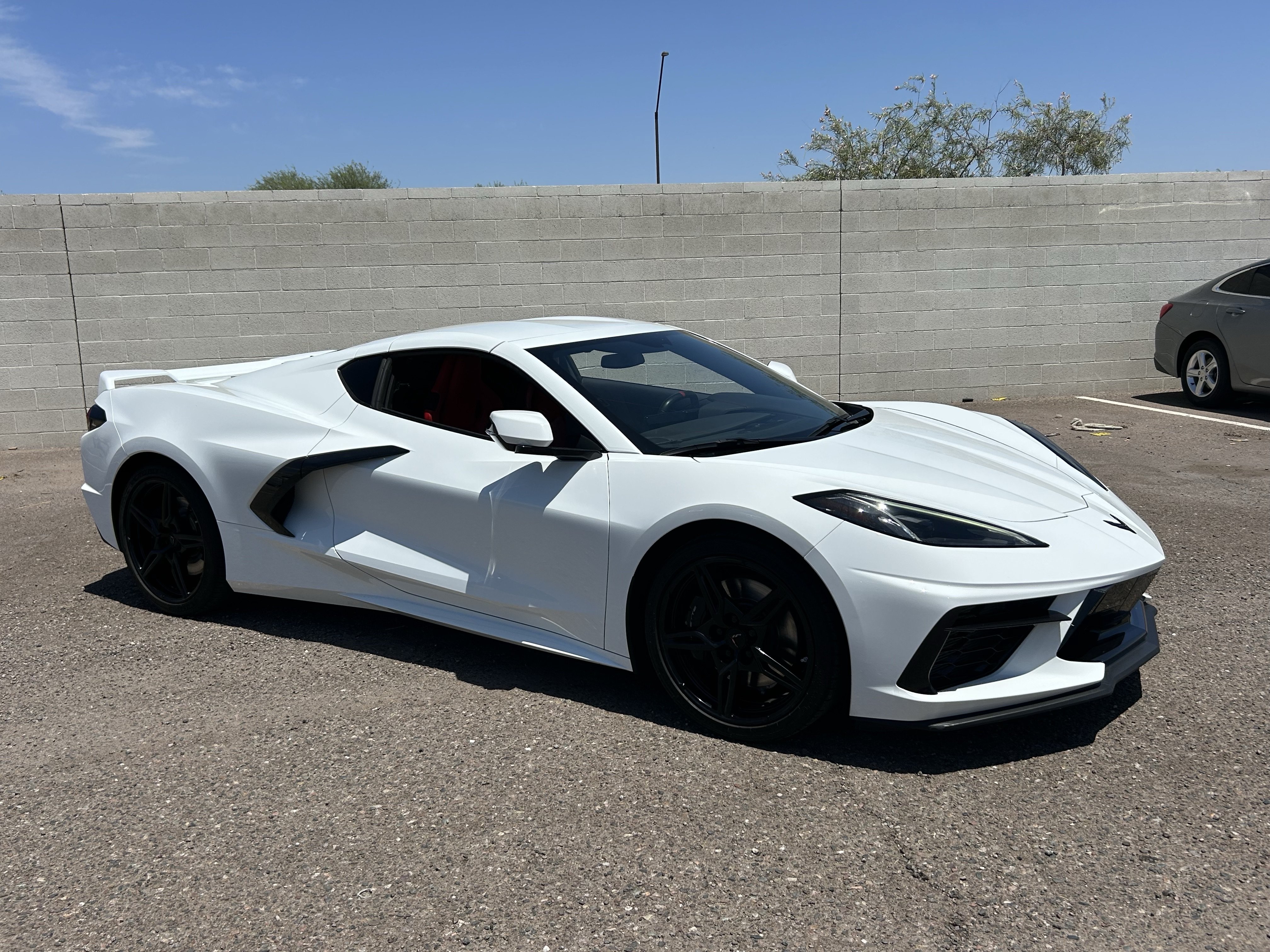 Used 2023 Arctic White Chevrolet 1LT image 6