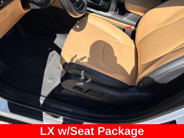 Used 2023 White Kia LX Seat Package image 14
