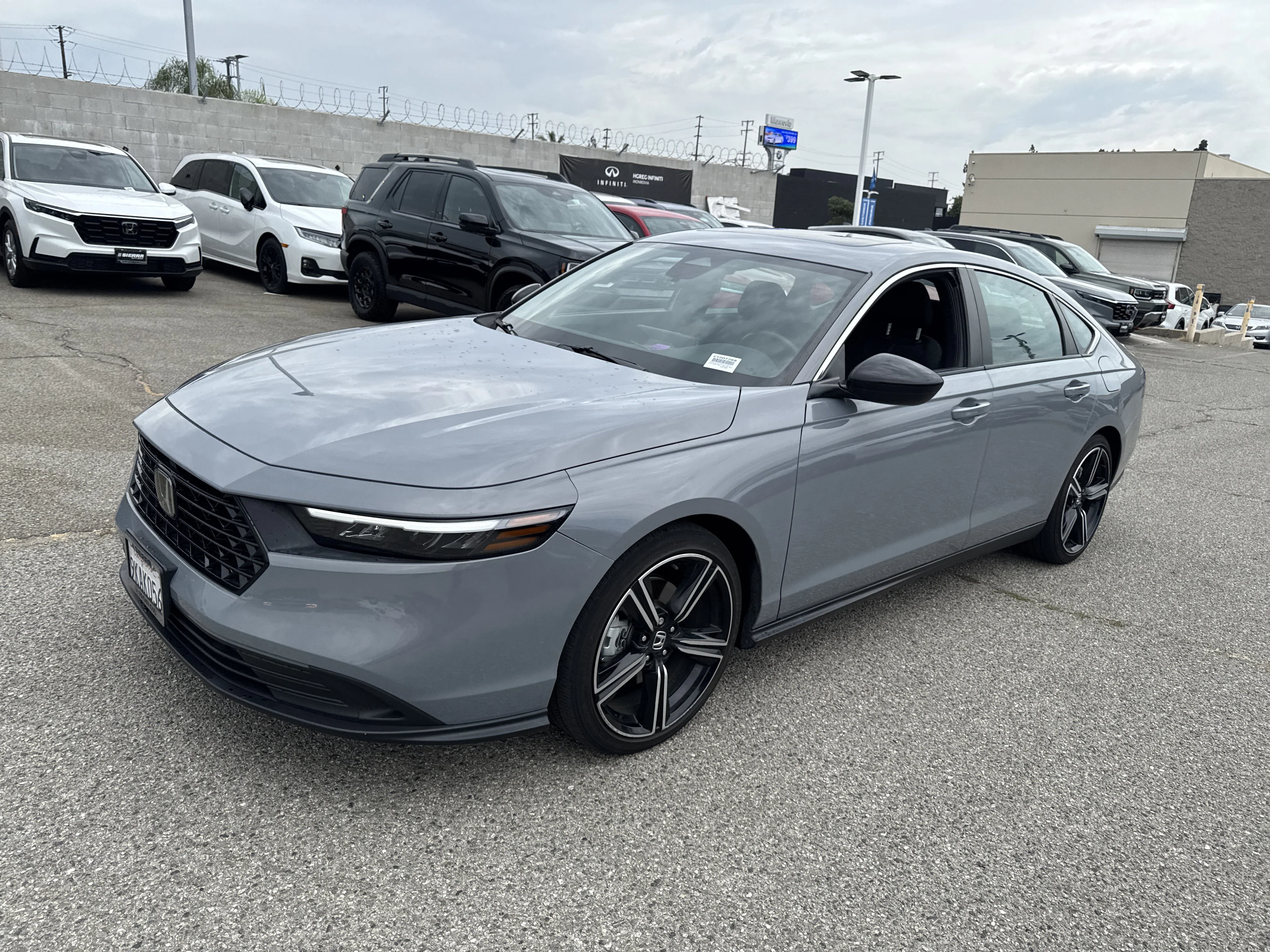 Certified Used 2024 Urban Gray Pearl Honda Sport image 3
