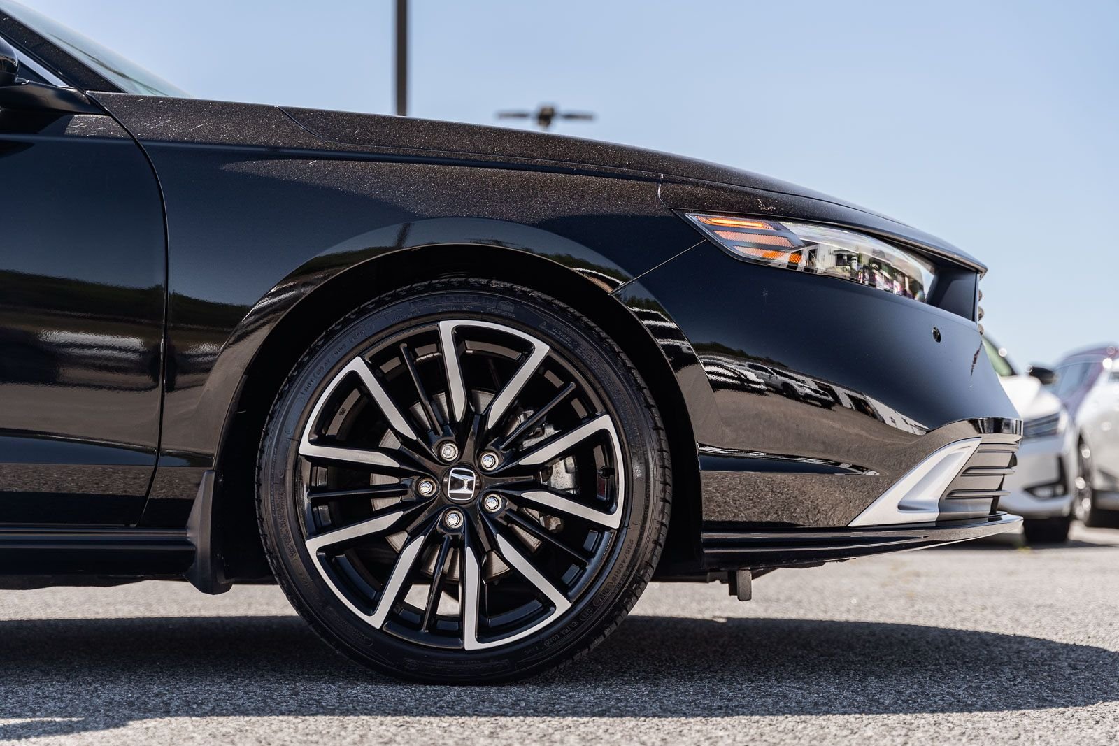 Used 2025  Honda Touring image 9